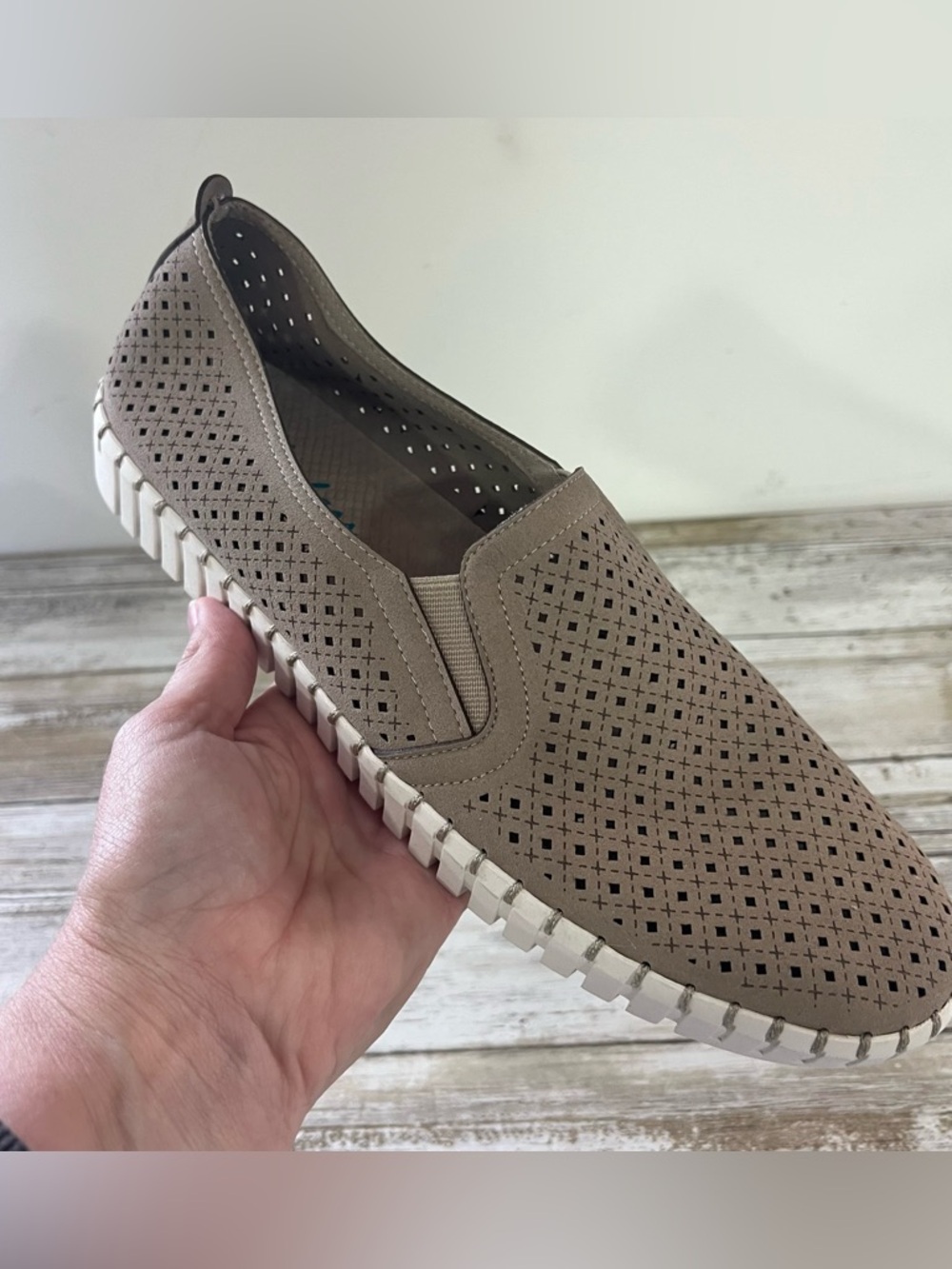 Skechers Sepulveda Blvd Comfort Shoe
